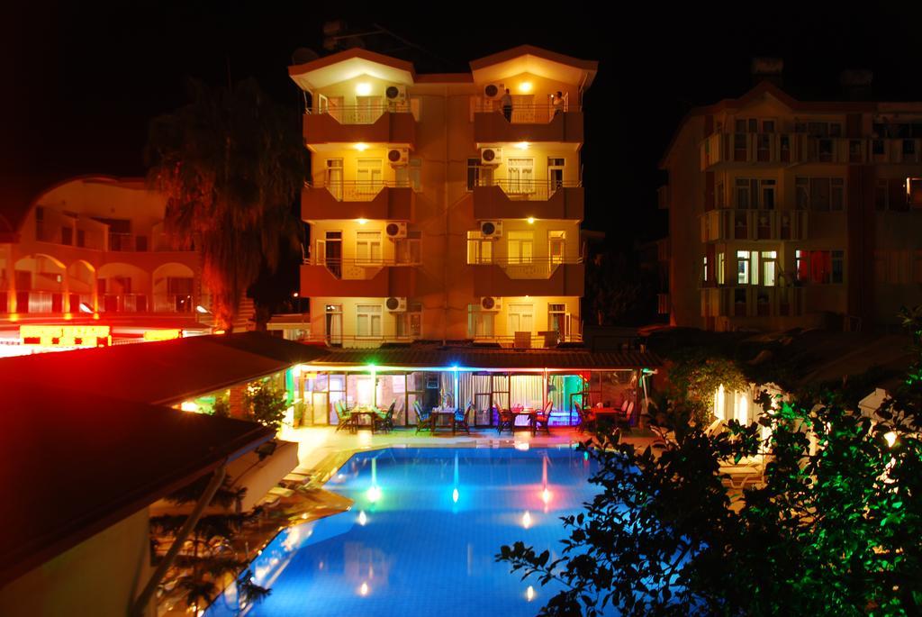 Side Orientt Apartments Exterior foto